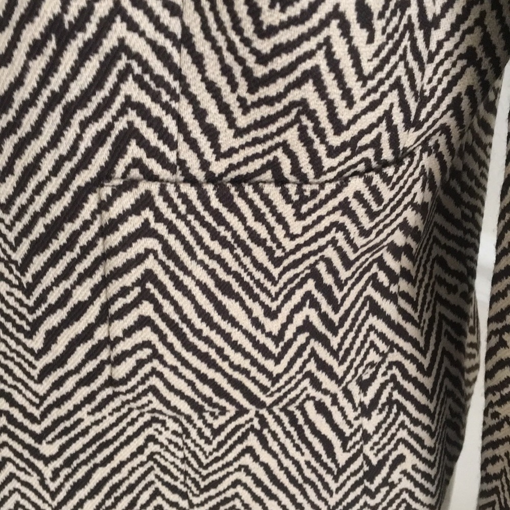 Les Copains Gorgeous NWT Size 4 Zip Jacket Chocolate & Ivory Animal Print Jacket - Picture 7 of 8